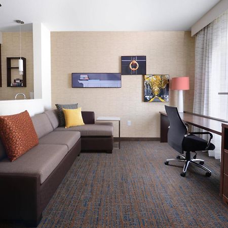 Residence Inn By Marriott Houston Pasadena Bagian luar foto